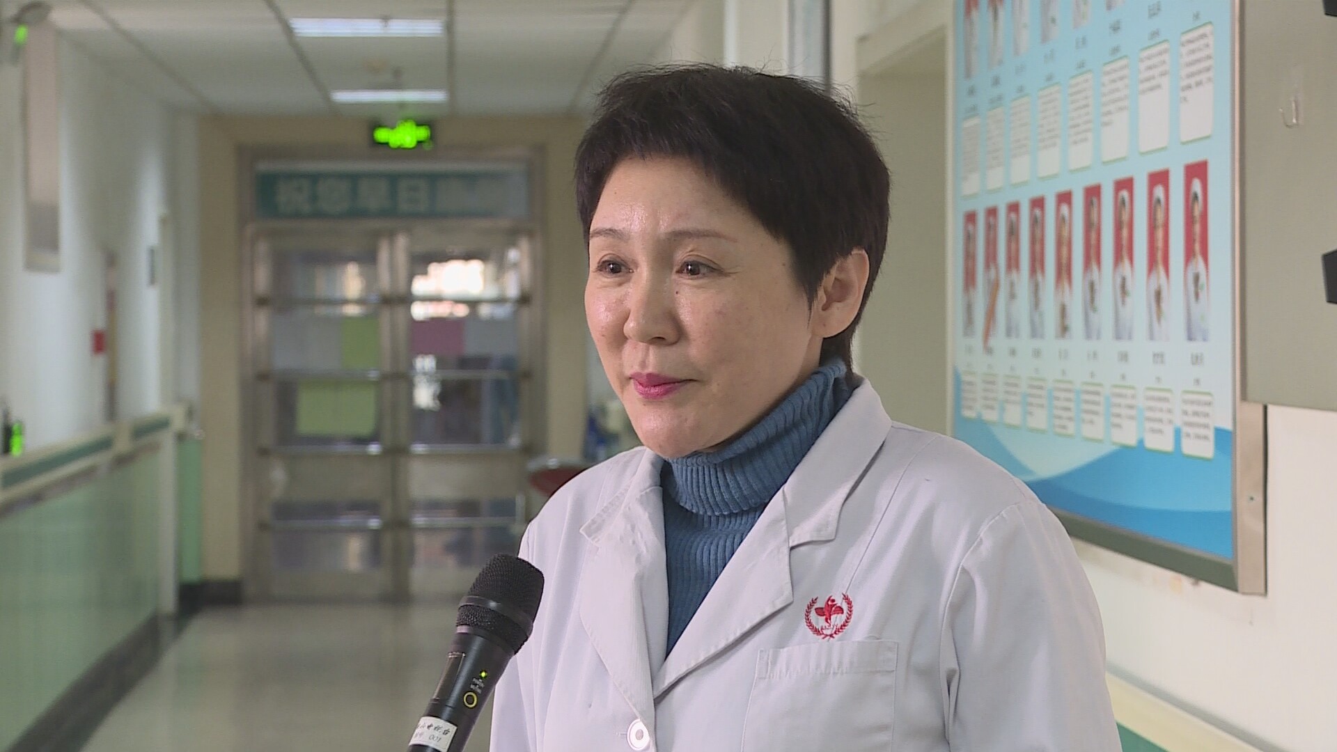 乳腺内科四病区李朝辉主任接受采访。