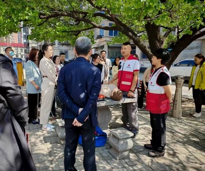 民生服务进社区活动。