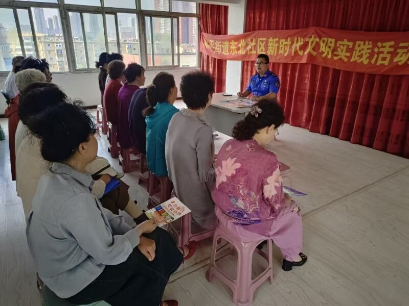 掀起垃圾分类学习热潮。