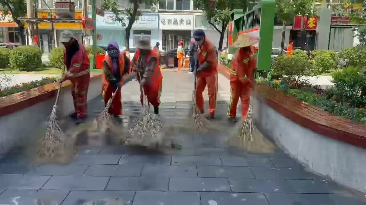 高温下的坚守。