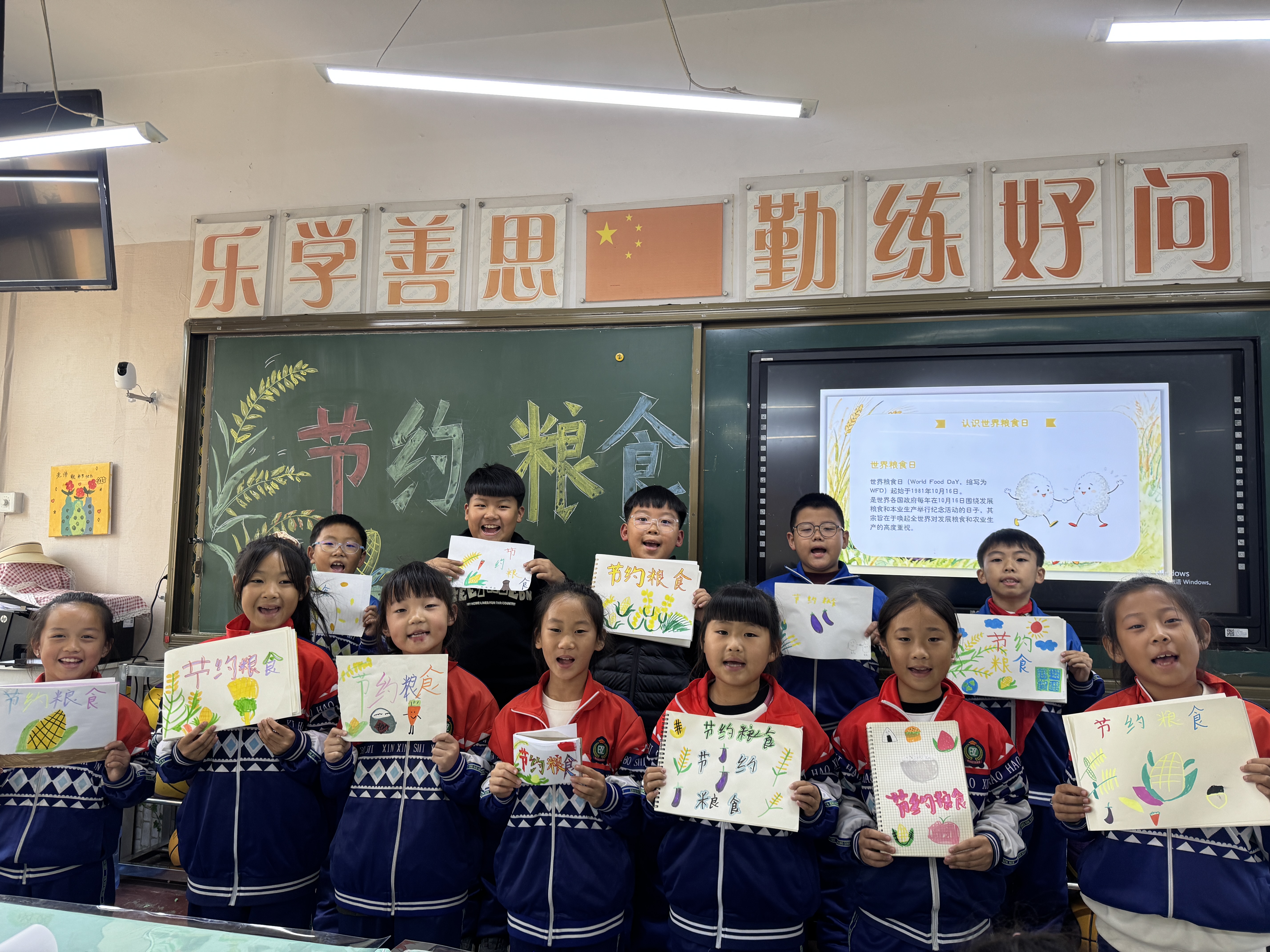e20f96ab1177ee5a7edbcae12d710591.jpg