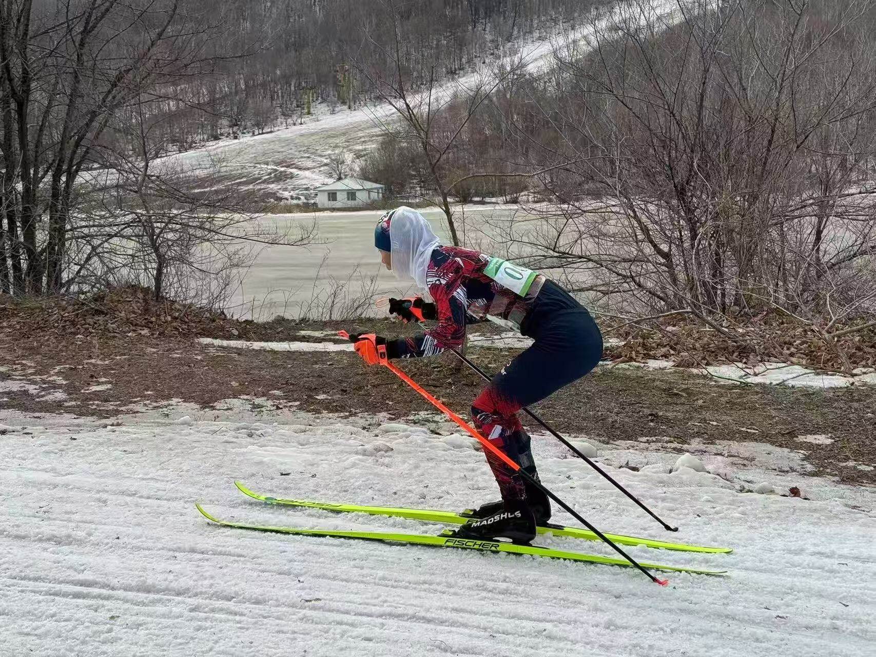 鞍山队参赛队员