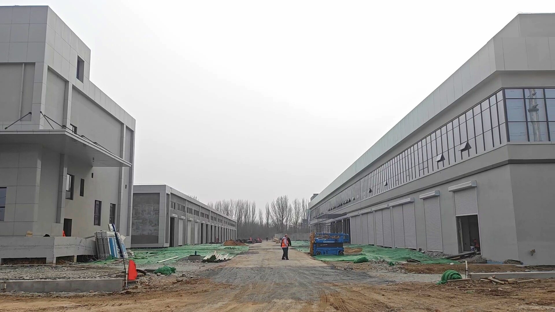 项目主体建筑已经完工。