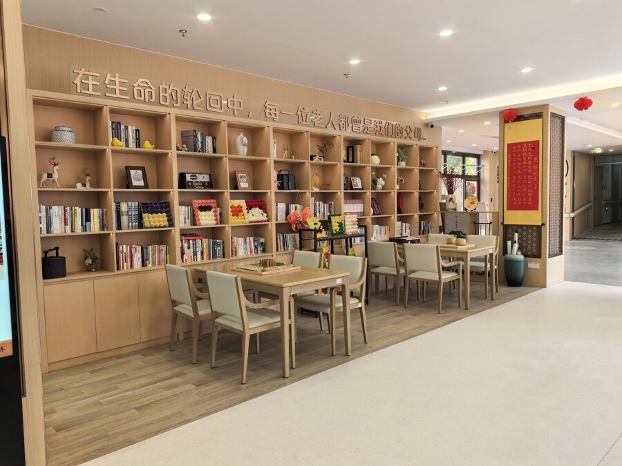 逸仙虹福养老院的公共区域。周楠 摄 逸仙虹福养老院的公共区域。周楠 摄