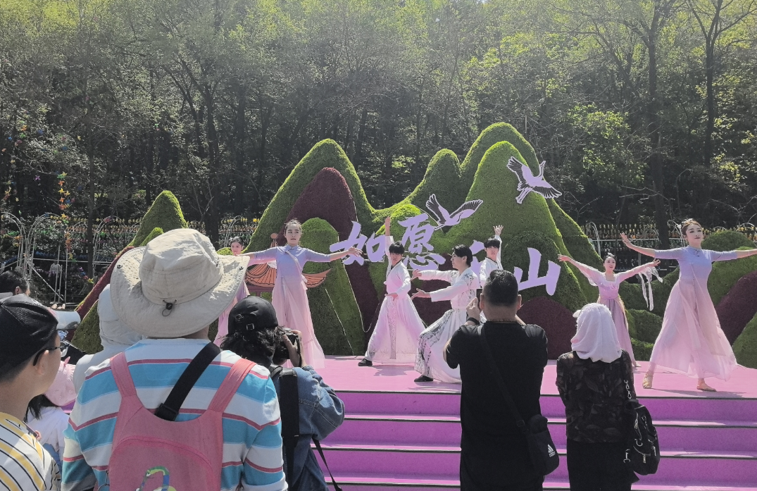 e7abdecf-d674-4a9f-a9bc-46406c2d68c2.png