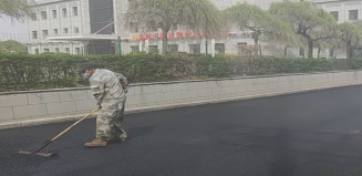 修路现场。