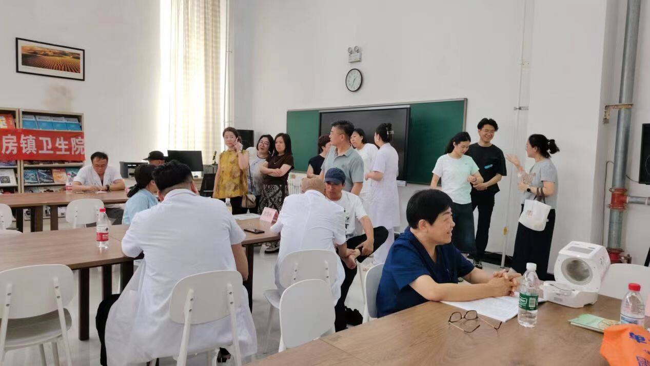 义诊现场。 义诊现场。