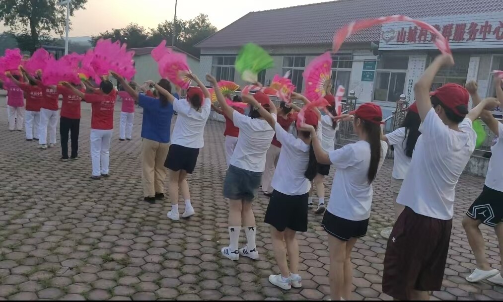 6f66f152db7cd044901bdc501be27fd.jpg