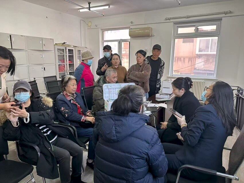 开展社保卡升级便民服务活动。